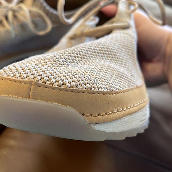 Clark’s Men’s - Trigenic Native Knit Sneaker - US 10.5 - Picture 2 of 9